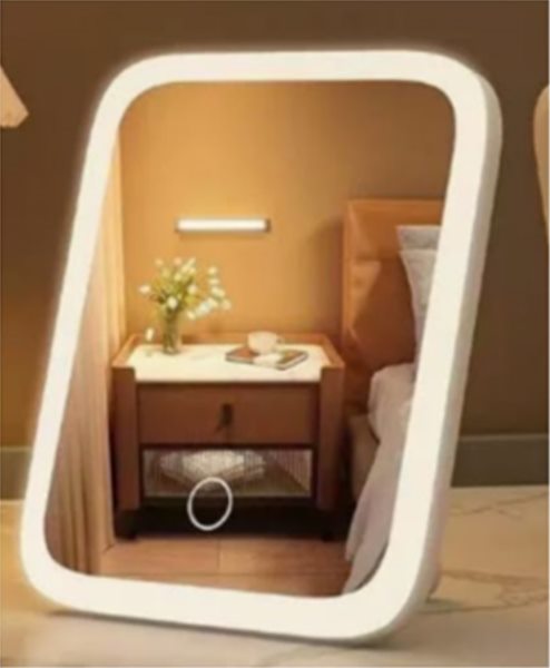 TCMM-39 LED Square Makeup Mirror with Triangle Stand